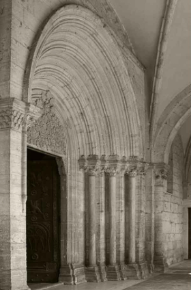 AbbaziaDiCasamari portale